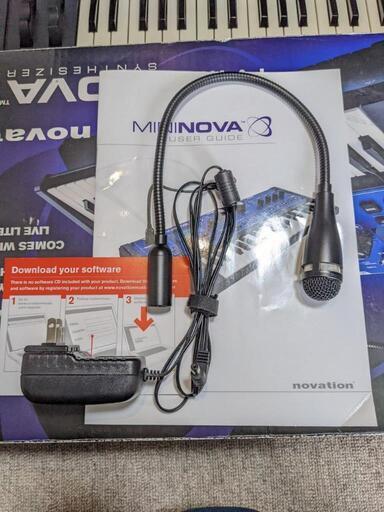 鍵盤楽器、ピアノ novation MININOVA