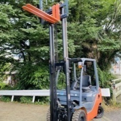 新品同様」実品TOYOTA トヨタ 2020年製 ディーゼルフォークリフト AT車