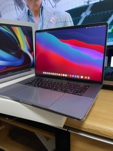 美品　MacBook Pro 16インチ　スペースグレイ　i9  1TB