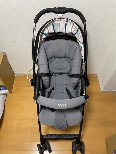 Aprica カルーンエアーAB　軽量ベビーカー
