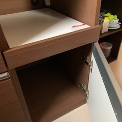 9月25日まで！【美品】食器棚キッチンボード　お譲りします。