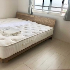 シモンズ木製ベッドフレーム　セミダブル