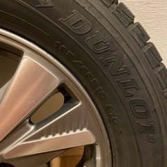 スタッドレスタイヤ（15インチ）