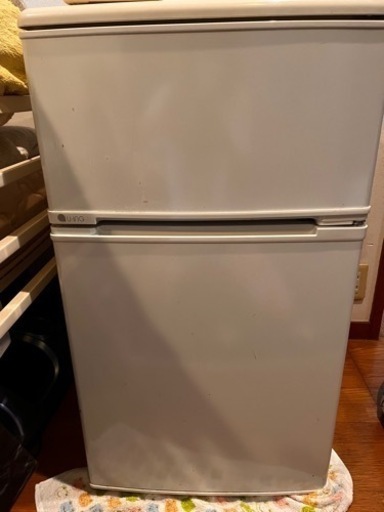 冷蔵庫　88L