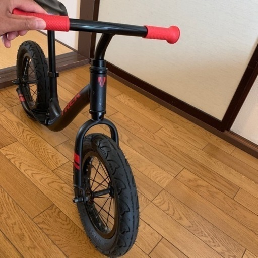 Trek バランスバイク ブラック/レッド kickster トレック トレック キックスター ¥20,900 | スターバイクス