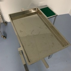 手術用器具台　メーヨーテーブル売ります