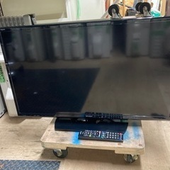 A1628 シャープ液晶テレビ　32型