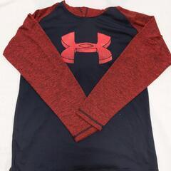 UNDER ARMOUR　140から150サイズ