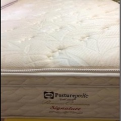 【9/25引き取り限定値下げ中！】ダブルベッドフレームとマットレスセット