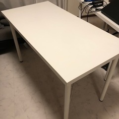 IKEA  デスク　机　テーブル