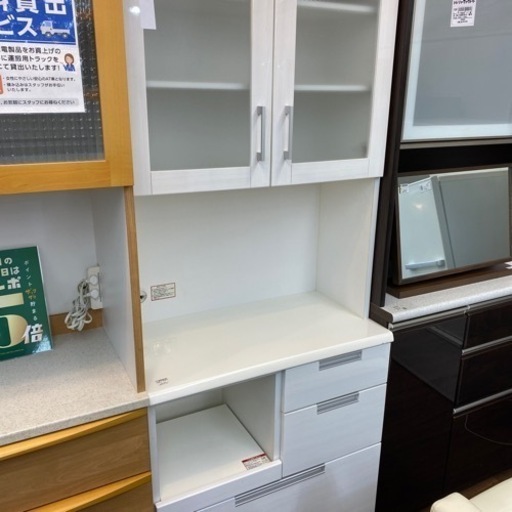 【税込?送料無料】 【ニトリ】レンジ台付食器棚入荷しました 食器棚、キッチン収納