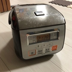 炊飯器 3合炊き TOSHIBA