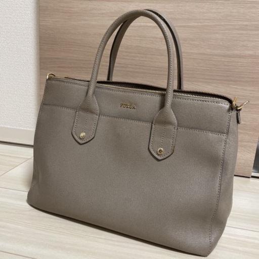 FURLA フルラ　ハンドバッグ