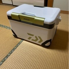 ダイワ　クーラーボックス　
