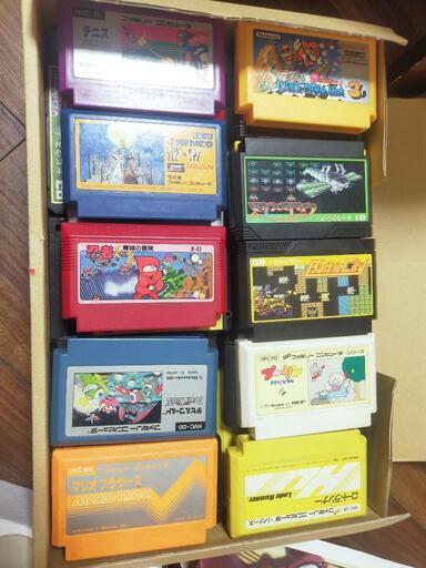 ファミコンカセット　約50個とゲーム機（NEXTⅡ） スーパーマリオ、忍者、桃鉄の画像