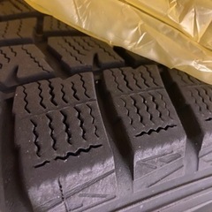 スタッドレスタイヤ（15インチ）