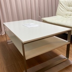 IKEA リビングテーブル　白