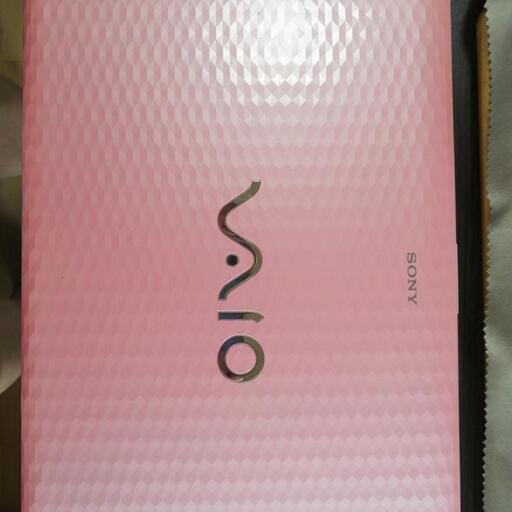 SONY のVAIO 色はピンクです!　購入者様決まりました。
