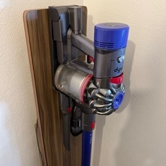 (週末特売)ダイソンV7 置き台付き