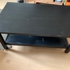 IKEAのテーブル1140x730x450