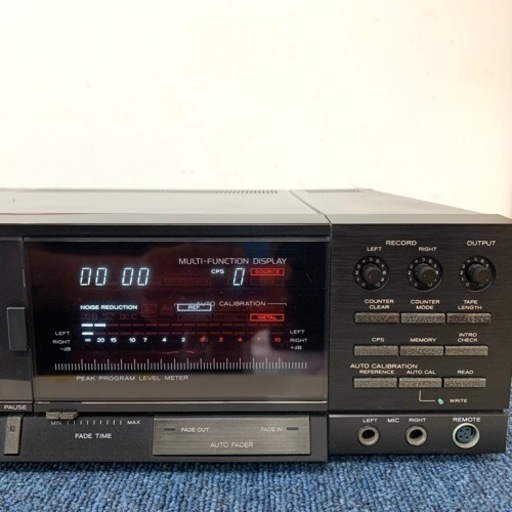 TEAC V-900X STEREO CASSETTE DECK ステレオ カセット デッキ 通電OK