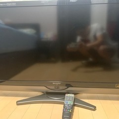 シャープ　亀山モデル　40インチ液晶テレビ