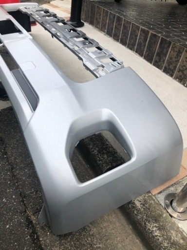 【中古】ハイエース 4型 標準 純正バンパー シルバー