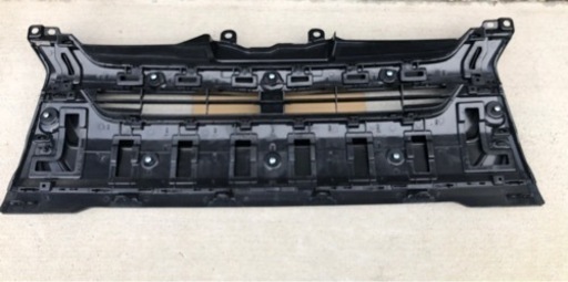 車のパーツ 【中古】ハイエース 4型 標準 社外グリル メッキ