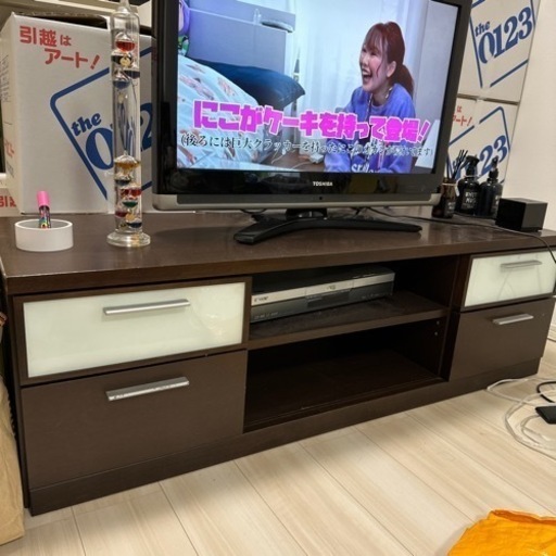 テレビ台