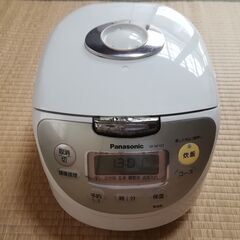 Panasonic製SR-NF101炊飯器5.5合あげます