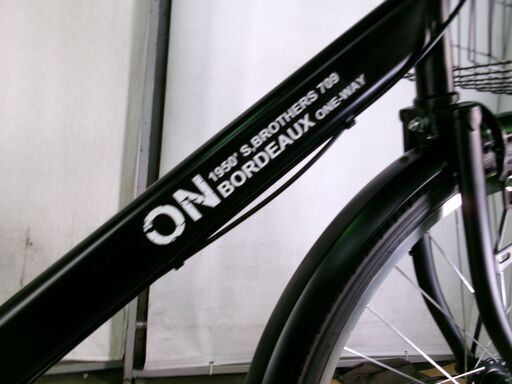 C226★限定特価★ 中古自転車 【　ON　26インチ　黒　軽快車　6段　LEDオートライト 】