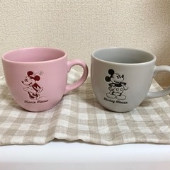 12/22まで値下げミニーちゃんミッキの大きめペアマグカップ