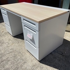 12万円　両袖机　内田洋行　幅1400 奥行き700 高さ720mm SFP1400PD