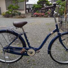新品同様 自転車１７０００円