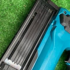 マキタ makita FN350DZ 本体のみ 35mm 充電式面木釘打 18V【野田愛宕店】【店頭取引限定】【中古】ITI9I65HMQXW