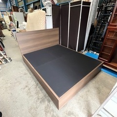 ☆大型クイーン☆ クイーンベッド 木製フレーム マットレス 収納付き