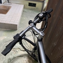 GIANT  クロスバイク　自転車　※決まりました