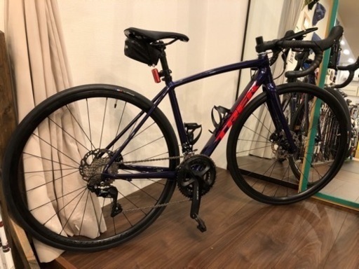 中古（目立った傷や汚れなし） 美品 トレック TREK エモンダ ALR5 ディスク EMONDA ALR5 DISC 105 油圧DISC 2021~2022年継続モデル ロードバイク 54サイズ パープル