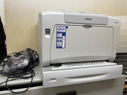 EPSON レーザープリンター ほぼ未使用