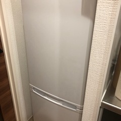 【美品】冷蔵庫、173リットル、2022年製