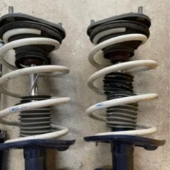 プリウス30 TRDアブソーバー値下げしました！