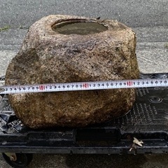 古い時代 つくばい 蹲 検 御影石手水鉢天然自然石坪庭茶道石仏庭園道祖神庭石坪庭鑑賞オブジェ茶人古田織部古民具盆栽蹲庭