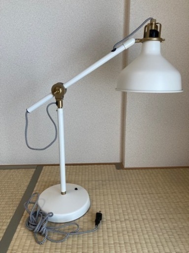 Ikea イケア デスクライト デスクランプ 照明 ホワイト 白 かず 三軒茶屋の子供用品の中古あげます 譲ります ジモティーで不用品の処分