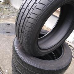 225/55R18バリ山！