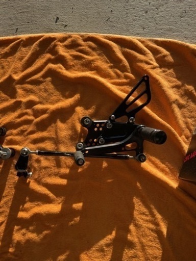 CBR954用バックステップ 流用でVFR800F