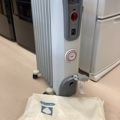 美原店　DeLonghi デロンギ オイルヒーター H77081...