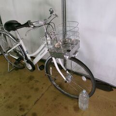 C243　限定特価　整備済み★ブリヂストン　アルベルト　ホワイト★ 中古自転車 【26インチ 】