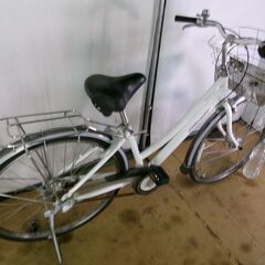 C243　限定特価　整備済み★ブリヂストン　アルベルト　ホワイト★ 中古自転車 【26インチ 】