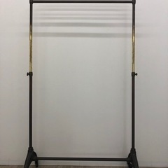 アンティーク調　ハンガーラック
