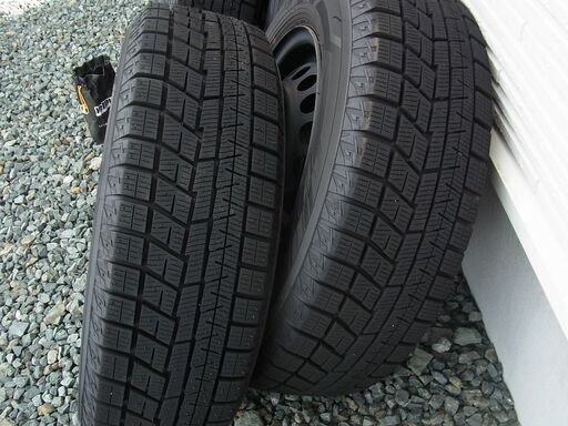 値下げ】スタッドレスタイヤ ヨコハマ ice GUARD iG60 175/70R14 21年 